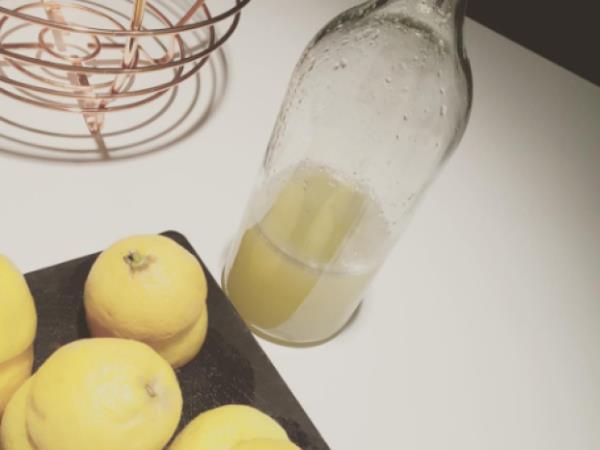 Čaroben napitek iz limone in himalajske soli